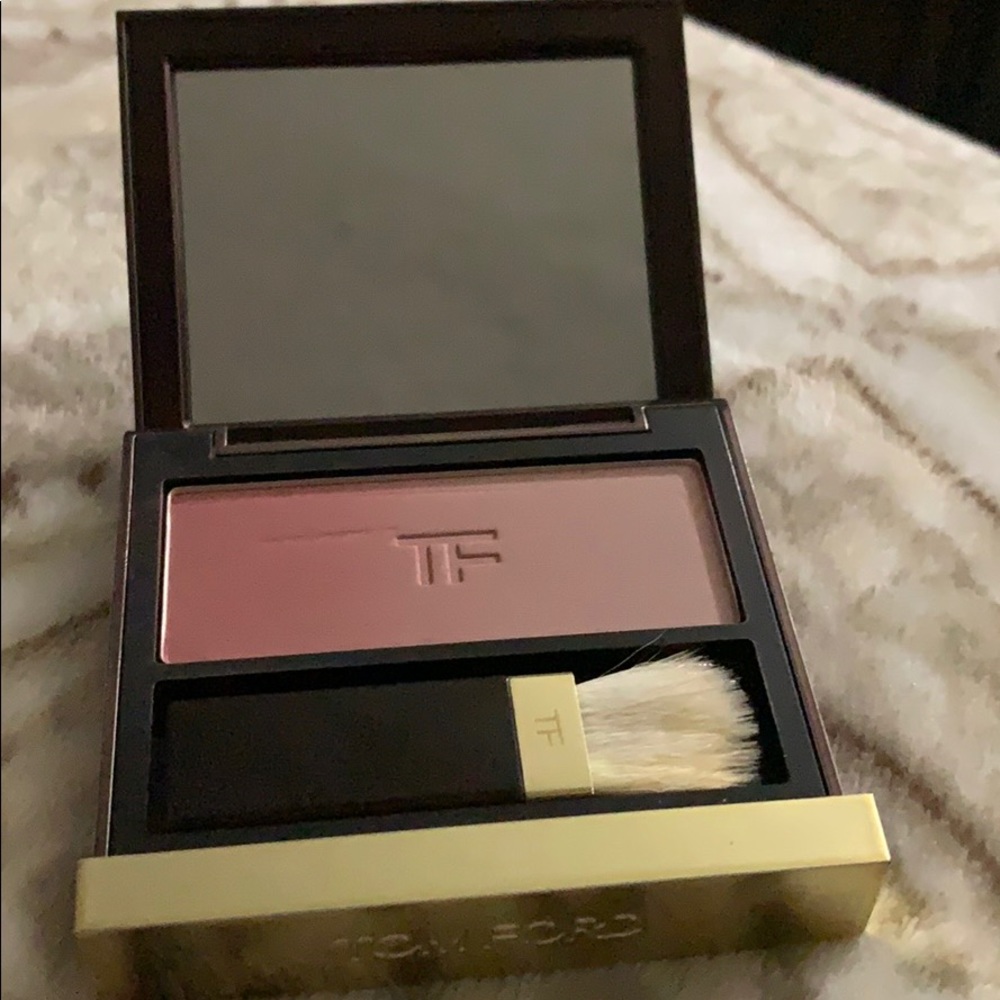Tom Ford Eye and Cheek Shadow Ombré Plum Pallet
